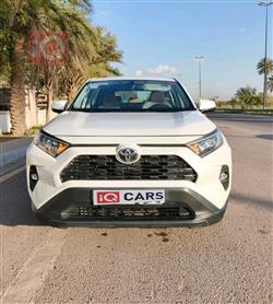 تۆیۆتا ڕاڤ 4